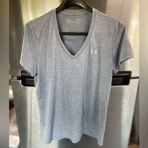 HEATGEAR Under Armour V Neck MADE IN JORDAN WOMEN LG BLUE‎ AND GRAY BLEND